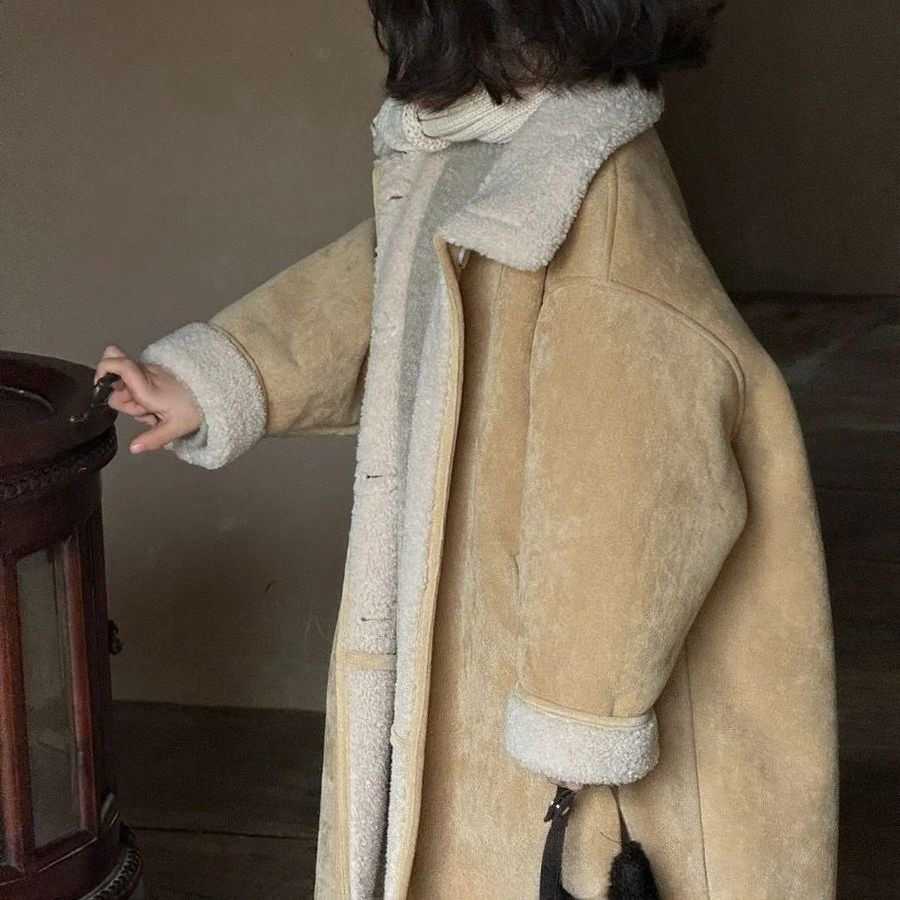 Верхняя одежда для девочек. Де – обзор и цена Winter Clothing Activity